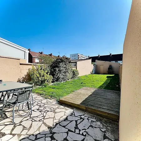 Maison Des Sens Sint-Omaars